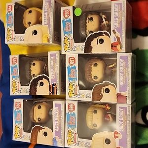 Funko pops The Brady Bunch set (missing Jan) and Marcia is sold.